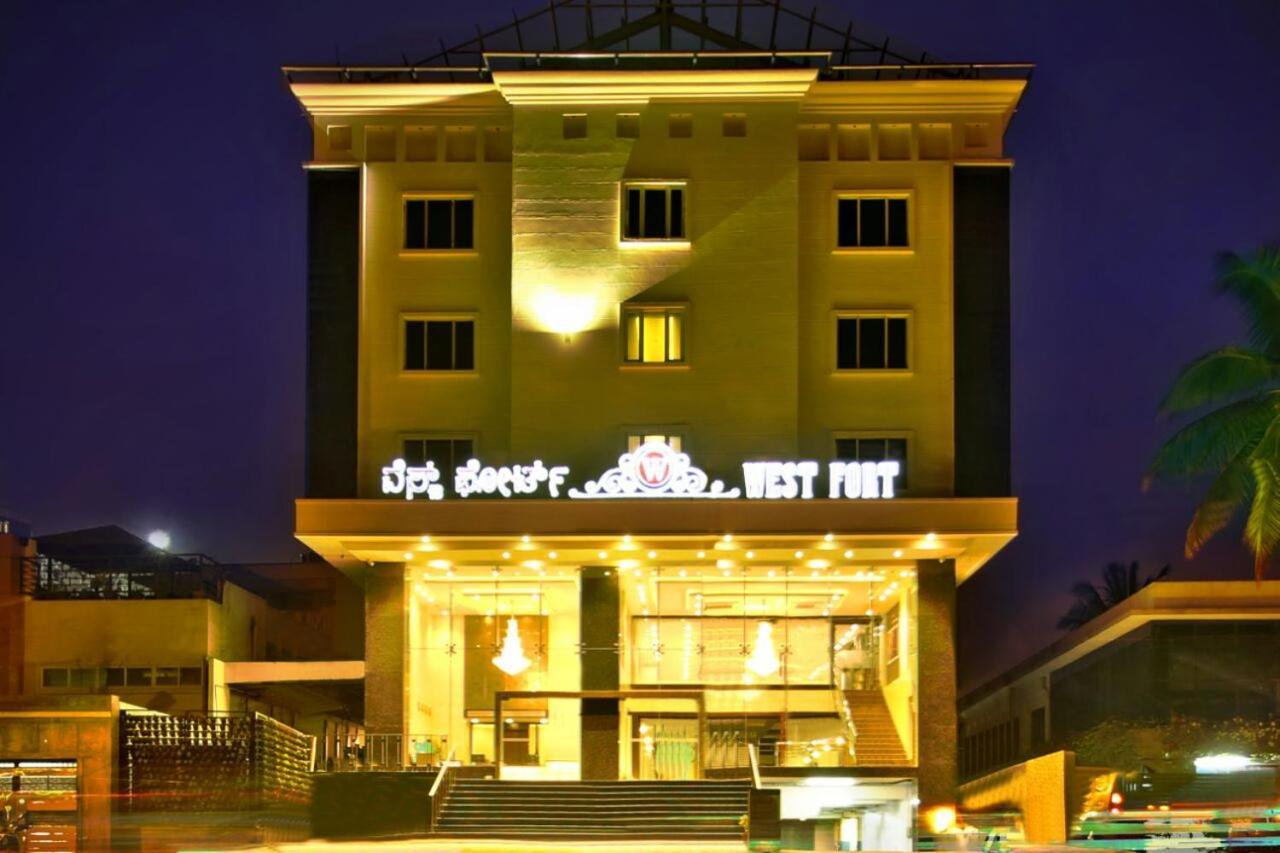 West Fort Hotel Bangalore Dış mekan fotoğraf